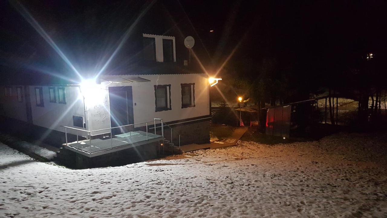 Chata Tanvaldsky Spicak Exteriör bild