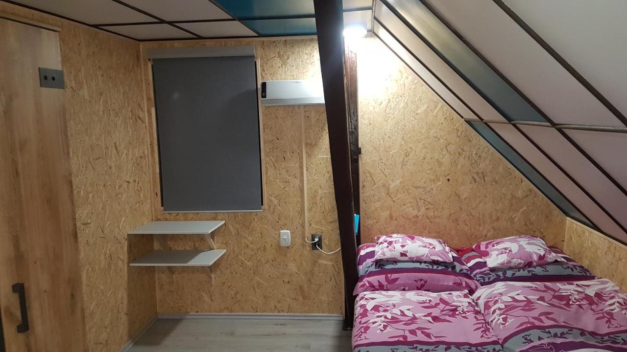 Chata Tanvaldsky Spicak Exteriör bild